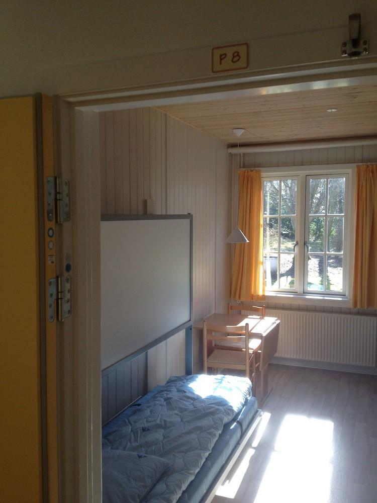 Ronne Vandrerhjem Bagian luar foto