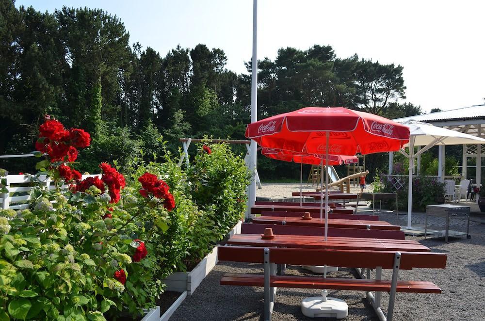 Ronne Vandrerhjem Bagian luar foto