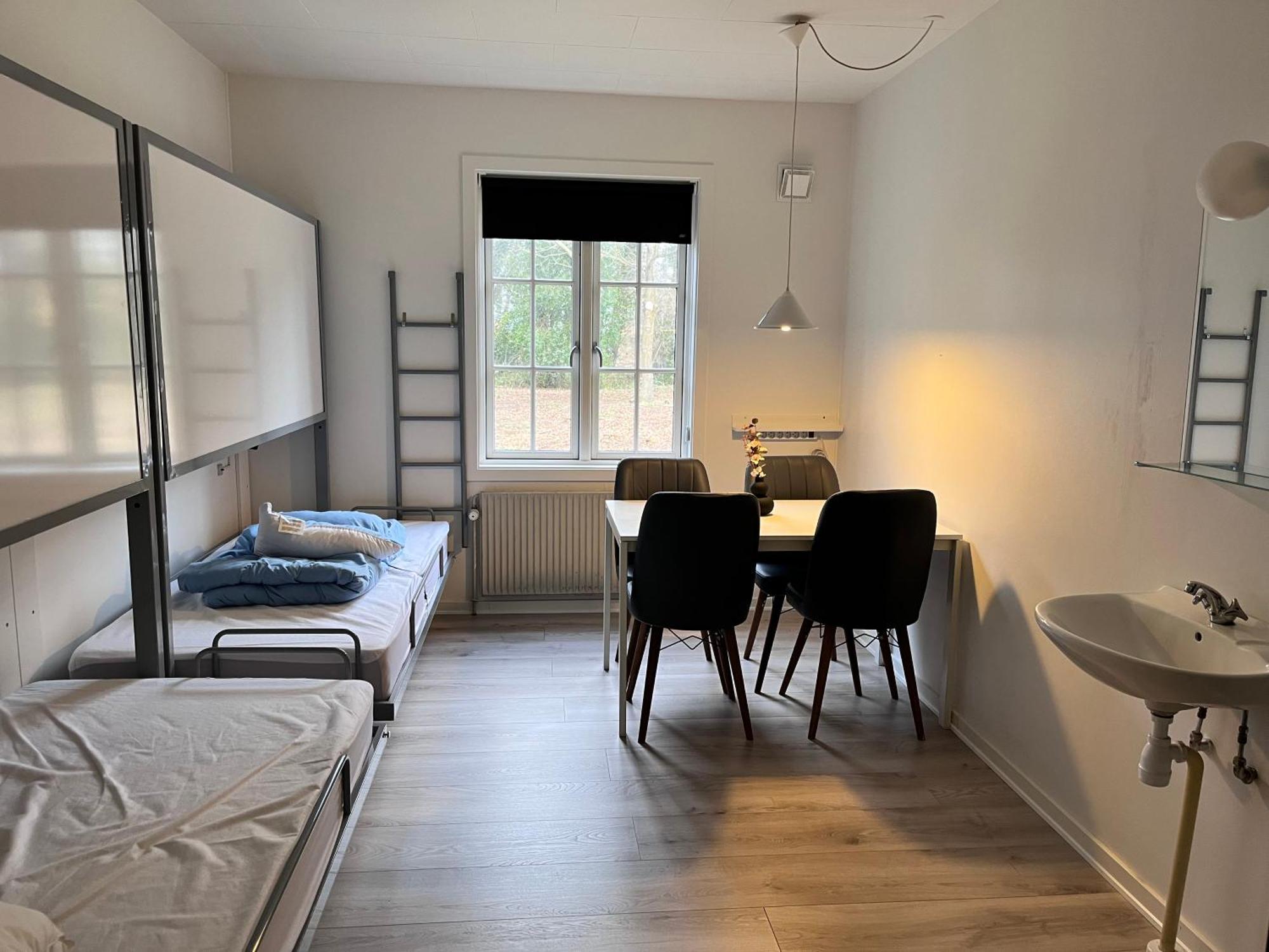 Ronne Vandrerhjem Bagian luar foto